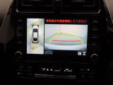 バックモニターを装備しています。車庫入れ時等に車両後方が確認出来るのでとても便利です。