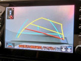 バックモニターで車庫入れも安心。