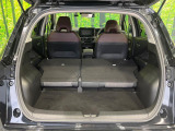 普段のお買い物や通勤、送迎等に十分な荷室スペースを確保しております。セカンドシートを倒すと、大きな荷物の積載も可能です♪