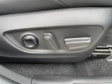 気になる車はすぐにお問い合わせください!画面右側の0066から始まる無料ダイヤルからお問い合わせ下さい!専門スタッフがお車のご質問にお答えいたします!