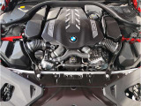 【ご納車前点検】BMW認定中古車は100項目の箇所を徹底的にチェック致します。機械的な箇所や電気系、コンピューターなどをご納車前に点検し、交換基準に達した部品は全て新品に修理返品した後にご納車致します。