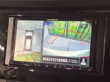 【アラウンドビューモニター】専用のカメラにより、上から見下ろしたような視点で360度クルマの周囲を確認することができます☆死角部分も確認しやすく、狭い場所での切り返しや駐車もスムーズに行えます。