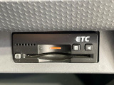 【ETC】高速道路の料金所をストレスなく通過!話題のスポットやサービスエリアに多い「スマートIC」利用時は必須のアイテムです。当店でセットアップを実施、ご納車当日からすぐにご利用いただけます!
