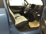 フィット性も良く、楽な運転姿勢を保てます。