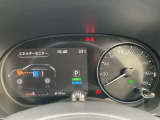 メーターパネルと走行距離の画像です。