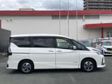 セレナ 1.2 e-POWER ハイウェイスター V 