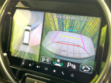【全方位モニター用カメラ】専用のカメラにより、上から見下ろしたような視点で360度クルマの周囲を確認することができます☆死角部分も確認しやすく、狭い場所での切り返しや駐車もスムーズに行えます。