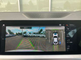 安心のネットワーク。全国196箇所(2023年1月現在)のBMW正規ディーラーのサービスセンターで整備・保証修理を受けることができます。