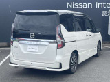 セレナ 2.0 ハイウェイスター V