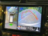 【アラウンドビューモニター】専用のカメラにより、上から見下ろしたような視点で360度クルマの周囲を確認することができます☆死角部分も確認しやすく、狭い場所での切り返しや駐車もスムーズに行えます。