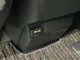 【アクセサリーコンセント】キャンプやスポーツ、アウトドアでのアクティビティはもちろん、災害・停電の際に助けにもなるAC100Vコンセントを装備♪ケータイやタブレット、ゲーム機器の充電にも♪