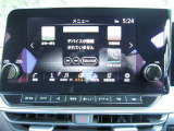 純正大型ナビです!大きく見やすく、スマホのように簡単に操作が可能です!