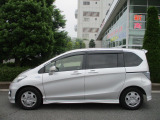 左右見やすく運転しやすいです!!