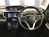 運転しやすいインパネ周りです!見やすいレイアウトで快適なドライブをサポートします!