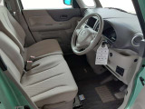 新車や未使用車だけでなく中古車にも1年保証がバッチリ付けられます!自社の仕入れた車や整備に自信があるからこそ出来る1年保証!安心してお乗り頂けます!