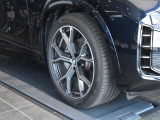 X5  xドライブ 40d Mスポーツ 4WD