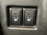 気になる車はすぐにお問い合わせください!画面右側の0066から始まる無料ダイヤルからお問い合わせ下さい!専門スタッフがお車のご質問にお答えいたします!