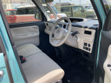 みなさまのお車選びのお手伝いをさせてください!スタッフ一同心よりご来店、お問い合わせをお待ちしております!