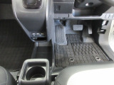 車内もクリーニング済みです。