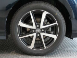 R7年式夏タイヤ185/55R16ダンロップ製です。