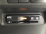 【ETC車載器】もはや必須アイテムのETCを搭載!高速道路のご利用時にとても便利!わずらわしい料金所での現金支払いが不要となりスムーズに通過できます♪