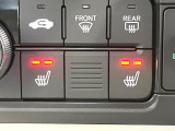 【前席シートヒーター】寒い日に重宝するシートヒーター!エアコンより早く温まってくれるので寒がりの人も安心ですね♪エアコンの温風は乾燥するから苦手、という方にもをおすすめです。
