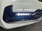 LEDのフォグランプも標準装備になります。