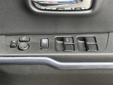 気になる車はすぐにお問い合わせください!画面右側の0066から始まる無料ダイヤルからお問い合わせ下さい!専門スタッフがお車のご質問にお答えいたします!