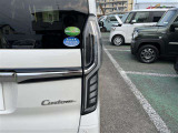 ■□■□■ 万が一のキズヘコミも迅速に対応いたします!! 自社鈑金工場を持っているので、自社で修理いたします!! 仲介料がかからないので安いんです!!  ■□■□■