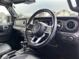 ラングラー アンリミテッド サハラ 4WD 本革シート