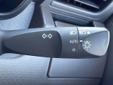 【 オートライト 】オートライトなのでライトの点け忘れを気にすることなく運転が出来ます♪//