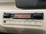【オートエアコン】一度お好みの温度に設定すれば、車内の温度を検知し風量や温度を自動で調整。暑い…寒い…と何度もスイッチ操作をする必要はありません。快適な車内空間には必須の機能ですね♪
