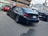 ご納車前には、BMWを熟知したメカニックによる100項目の点検・整備を行います。不具合箇所、交換時期に達している部品に関しましては、全て当社負担で交換してからのご納車となります。
