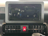 当車両はオーディオレスです。多彩なナビゲーション・オーディオをご用意しております。詳しくは当店スタッフにお問い合わせください。