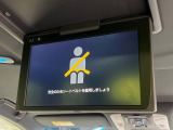 【フリップダウンモニター】大画面モニターで後席でもエンタメをお楽しみいただけます。小さなお子様にも大人気の装備です♪