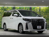 大好評のボディコーティング「弾スプラッシュコート」もご納車までに施工可能。通常のガラスコートと異なる、耐久年数6年の無機質ガラスコーティングが、ボディをキレイな状態に保ってくれます。