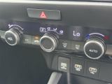 気になる車はすぐにお問い合わせください!画面右側の0066から始まる無料ダイヤルからお問い合わせ下さい!専門スタッフがお車のご質問にお答えいたします!