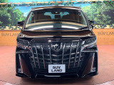 弊社では、全車『修復歴なし』のお車のみ取り扱っております。専任バイヤーによる厳選した仕入れの後、入庫後の車両チェックを行い、ネクステージが認定した高品質な中古車をご提供しております。