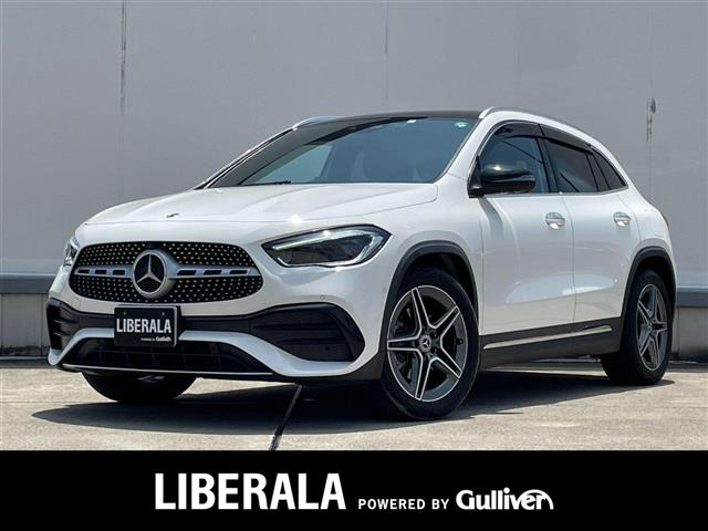 GLAクラス GLA200d 4マチック AMGライン 4WD 4WD サンルーフ