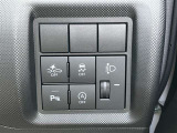 アイドリングストップ機能がついているので、停車時にエンジンを止めて燃料消費を抑えます。環境にもお財布に優しいですね♪