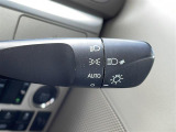 【 オートライト 】オートライトなのでライトの点け忘れを気にすることなく運転が出来ます♪//