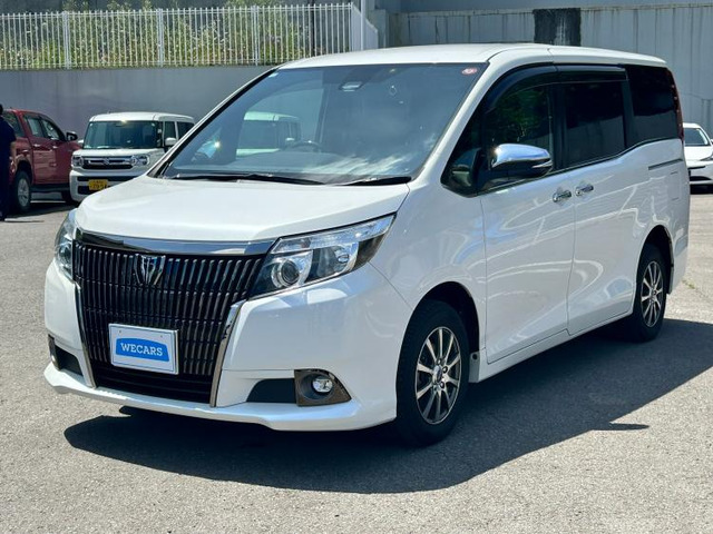 エスクァイア 2.0 Gi ブラック テイラード 4WD 