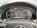【スピードメーター】メーターがシンプルで見やすく運転しやすいですね!