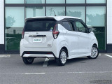 【右斜後】ガリバーの保証は、走行距離が無制限!電球や消耗品、ナビ等のAftermarket品も保証対象。末永いカーライフに対応する充実した保証内容(保証期間によって保証内容は変わります。)
