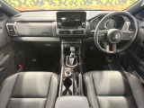 トライトン 2.4 GSR ディーゼル 4WD 
