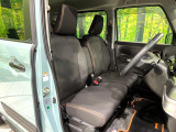 運転席シート廻りは使用感も少なく、良好な状態となっています。丁寧に使われていたことがよくわかりますね。