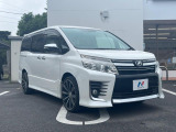 大好評のボディコーティング「弾スプラッシュコート」もご納車までに施工可能。通常のガラスコートと異なる、耐久年数6年の無機質ガラスコーティングが、ボディをキレイな状態に保ってくれます。