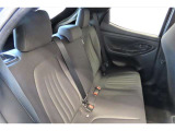 【トヨタ認定中古車の安心3】1年間走行距離無制限の「ロングラン保証」が付いています。年式は問わず、全国約5,000ヶ所のトヨタのお店で保証修理を受けることができます