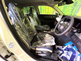 運転席シート廻りは使用感も少なく、良好な状態となっています。丁寧に使われていたことがよくわかりますね。