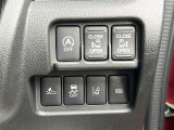 気になる車はすぐにお問い合わせください!画面右側の0066から始まる無料ダイヤルからお問い合わせ下さい!専門スタッフがお車のご質問にお答えいたします!